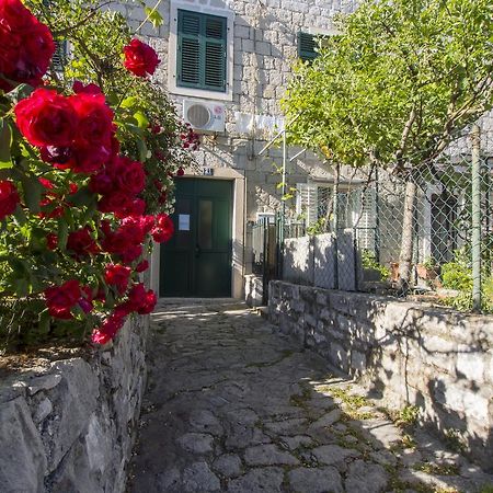 Apartment Dominik Split Exterior photo